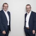 Markus Hongler (links), CEO der Mobiliar, und Heinz Huber, Vorsitzender der Geschäftsleitung von Raiffeisen Schweiz, kündigten an, dass Raiffeisen und die Mobiliar ab 2021 eine strategische Partnerschaft eingehen (Bild: zVg)