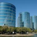 Sitz von Oracle in Redwood City, Kalifornien (Bild: Wikipedia/ Tim Dobbelaere/ CCO) 