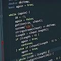 Codes aus Programmiersprache: bald übersetzbar (Foto: pixabay.com, kuszapro)
