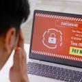 Ransomware: Hacker fordert Millionenlösegeld (Symbolbild: Shutterstock/Aslysun) 