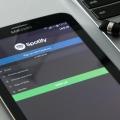 Spotify: App ermöglicht Partnern Live-Funktionalitäten (Foto: pixabay.com, PhotoMIX-Company)