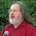 Richard Stallman am Commonsfest Athen 2015 (Foto: Wikipedia/ DKoukoul/ CCO) 